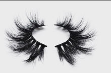 Load image into Gallery viewer, She’s Kaptured Eyelash