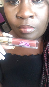 She’s Natural Gloss