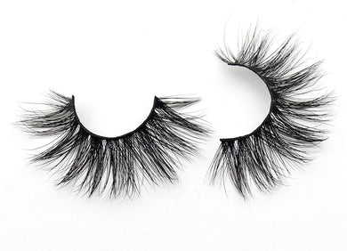 She Got This Eyelash