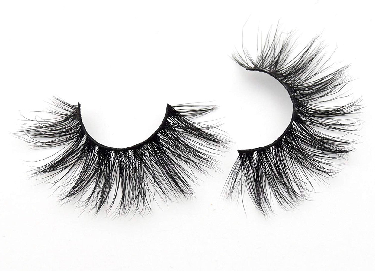 She Got This Eyelash